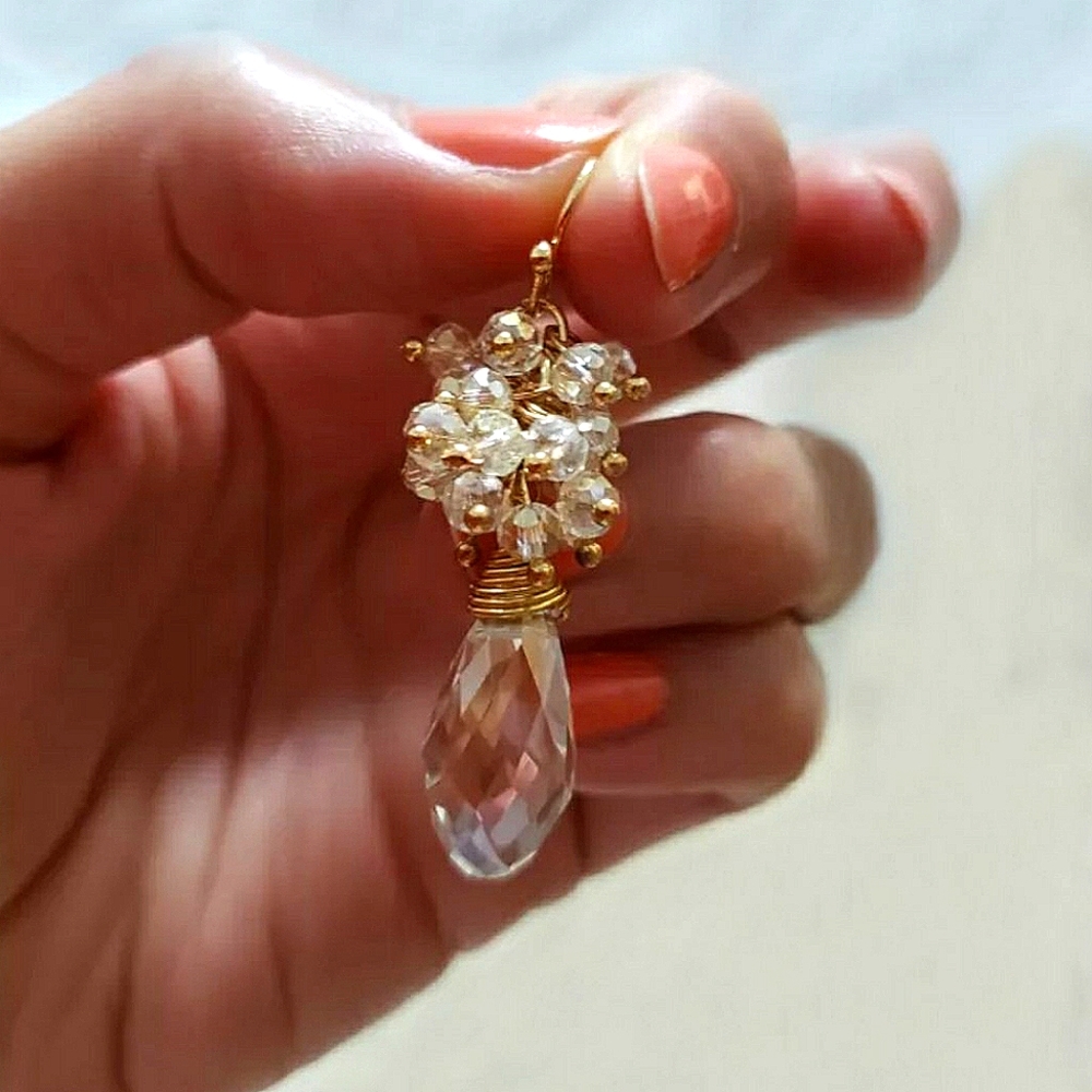 Chandelier style crystal earrings w/seed pearl clusters - Picture 3 of 4